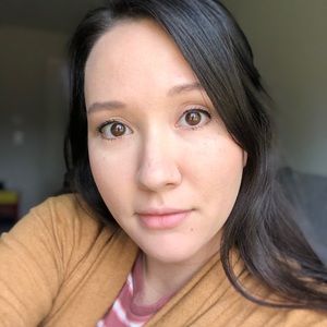 Meet your Posher, Annie